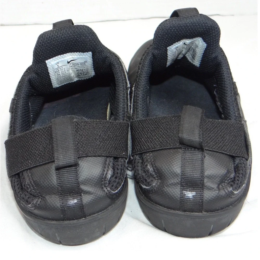 Nike Zoom‎ Pulse Triple Black Nursing Shoes CT1629-003 Sz 5